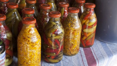 CONAL evalúa incluir elaborados de la Agricultura Familiar en el Código Alimentario