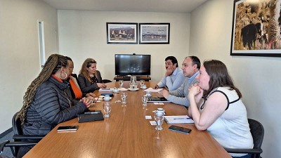 Argentina busca fortalecer la exportación de agroalimentos y de genética a Sudáfrica