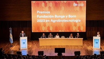 Se entregaron los premios Fundación Bunge y Born 2023 a tres destacados científicos en Agrobiotecnología