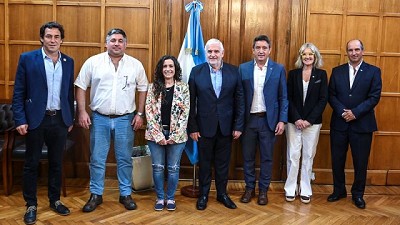 Vilella recibió a las nuevas autoridades del INTA: Juan Cruz Molina y Pilu Giraudo