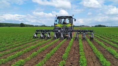 La desmalezadora que «afeita» el suelo (sin remover la superficie)