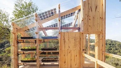 Invernadero solar hidropónico autosuficiente