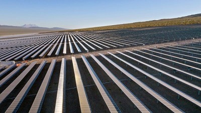 Bunge anuncia un acuerdo con Genneia para el uso de electricidad renovable en sus plantas en Argentina