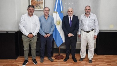 Vilella se reunió con autoridades de la Federación de Distribuidores de Insumos Agropecuarios (FeDIA)