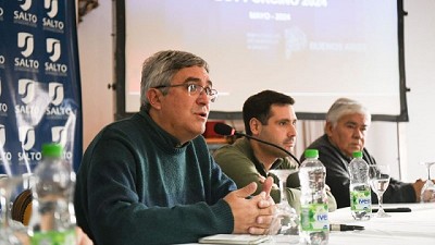 El ministro Javier Rodríguez anunció la implementación del DUT porcino, que permitirá a productores ahorrar tiempo y recursos