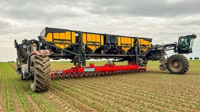 Nexat ahora armó una mega desmalezadora mecánica