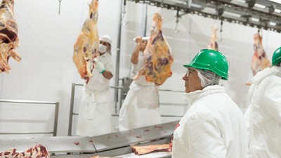 Tucumán acordó adherir al estatus sanitario único para los frigoríficos argentinos