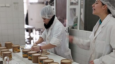 Escuela entrerriana elabora el dulce de leche del mejor alfajor triple del país