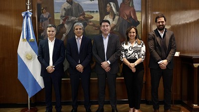 Renault confirma inversión de 350.000.000 USD para la fabricación de su pick up de media Ton. en Córdoba.