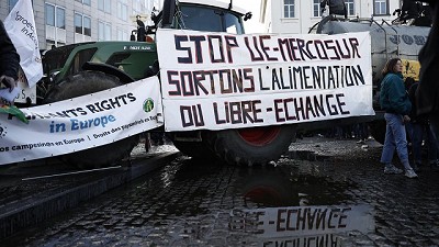El agro francés se manifestó contra el acuerdo Mercosur - UE