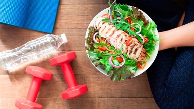 Carne de pollo: una completa de nutrientes para la salud