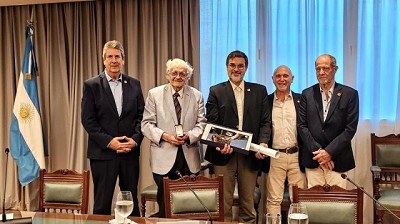 Se entregó el Premio Bolsa de Cereales, (Versión 2023), otorgado por la Academia Nacional de Agronomía y Veterinaria