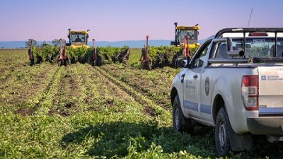 Servicios Agropecuarios fue reconocida entre las 8 mejores empresas del campo en Premio La Nación y Galicia