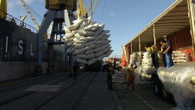 Con el atraso cambiario 