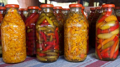 Conservas y envasados: Medidas para prevenir el botulismo mediante hábitos simples