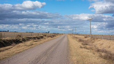 Ya está en marcha el proceso para pavimentar “la ruta del aceite” en el sur santafesino