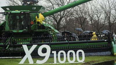 John Deere presentó en Argentina las revolucionarias cosechadoras X9