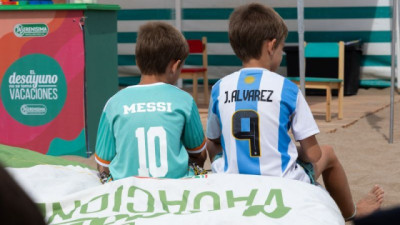 Mastellone Hnos. vuelve a la Costa Atlántica con su campaña “El Desayuno no se Toma Vacaciones”