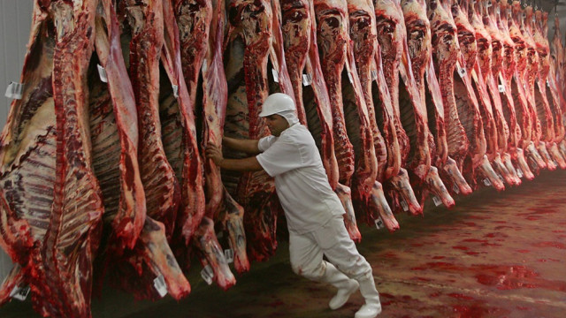 El Gobierno amplía alivio fiscal a carnes avícolas y bovinas hasta el 31 de  octubre